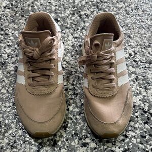 adidas Women's Tan and White Athletic Shoes